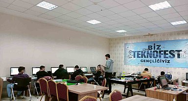 Kayseri Büyükşehir, teknofest gençliği yetiştiriyor