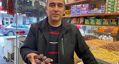 Kayseri'de Ramazan'da hurma satışları arttı