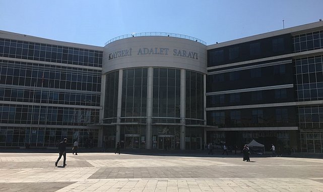 Kayseri'de tartıştıkları şahsı silahla öldüren sanıkların yargılanmasına başlandı