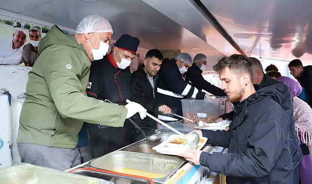 Kırıkkale'de yemek yapamayan yüzlerce aileye iftar