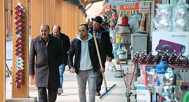 Kırşehir'in bilinen en eski çarşısında Ramazan yoğunluğu