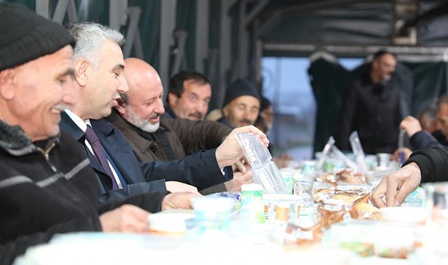 Kocasinan Belediyesi, iftar yemeğini evlere ulaştırdı