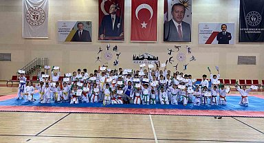 Kuşak terfi sınavı nefes kesti