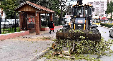 Mersin Büyükşehir Belediyesi 'fırtına' uyarısına karşı teyakkuzda