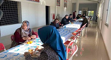 Mersin Büyükşehir Belediyesi 7 bin 500 depremzedeye barınma sağlıyor