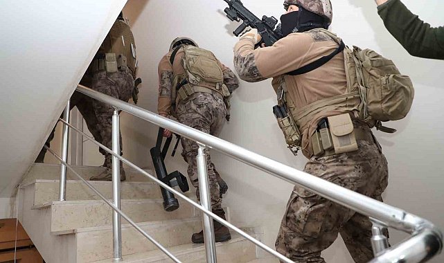 Mersin'de DEAŞ operasyonu: 8 gözaltı