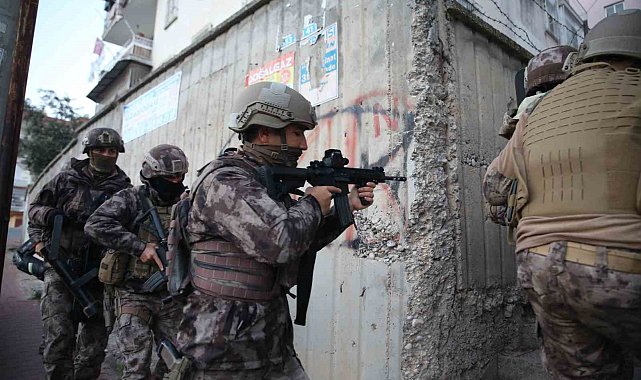 Mersin'deki PKKKCK operasyonu: 10 gözaltı