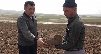 Olağanüstü kuraklık çiftçiyi tedirgin etti: "Canımız tarlaya gitmek istemiyor"
