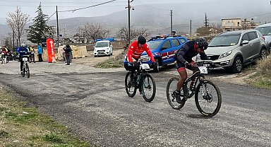 Oryantiring yarışları Kapadokya'da başladı