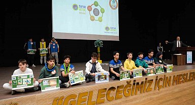 Özel EOSB Mesleki ve Teknik Anadolu Lisesi'nde "30 Mart Uluslararası Sıfır Atık Günü" kutlandı