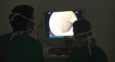 Prof. Dr. Lütfi Doğan: "Kolonoskopi kesinlikle zor, ağrılı, meşakkatli ve zaman alan bir işlem değil"