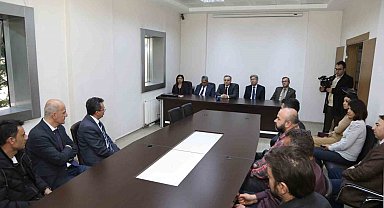 Rektör Altun'dan Yapı İşleri Ve Teknik Daire Başkanlığı personeline teşekkür ziyareti