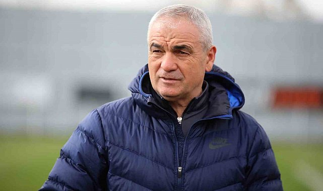 Rıza Çalımbay: "Avrupa'da mükemmel işler yaptık"