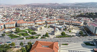 Sivas'ta araç sayısı 177 bine yaklaştı