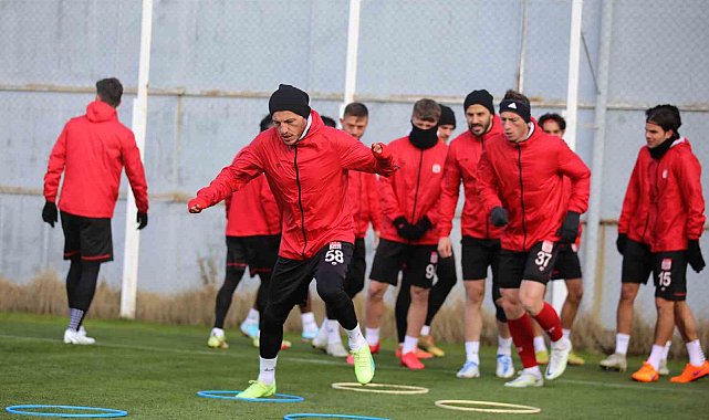 Sivasspor 3 puan parolasıyla hazırlanıyor