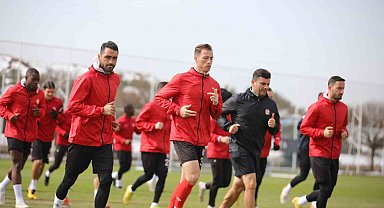 Sivasspor, 3 puan parolasıyla Karagümrük maçına hazırlanıyor