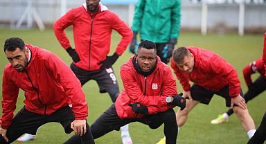 Sivasspor, Fiorentina maçının taktiğini çalıştı