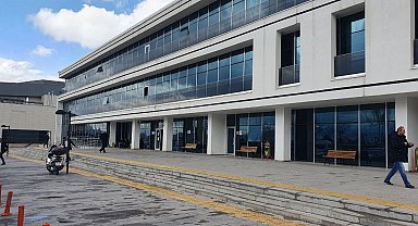Sosyal Güvenlik Kurumu önü boş kaldı