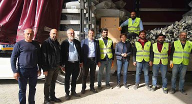 Tarsus Belediyesinin deprem bölgesindeki seferberliği sürüyor