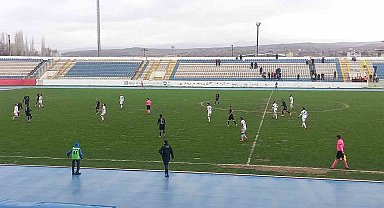 TFF 3. Lig: Kırıkkale BA: 0 - Kuşadasıspor: 0
