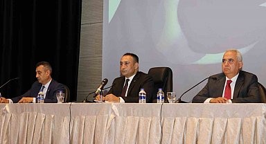 Toroslar Belediye Meclisinin gündemi 'deprem' oldu