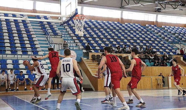 U18 Erkekler Basketbol Bölge Şampiyonası Karaman'da başladı