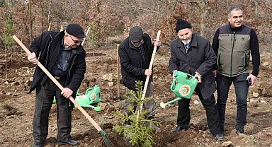 Üç emekliden örnek davranış