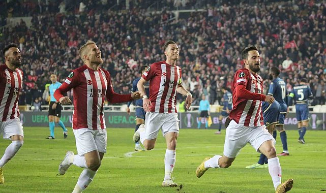 UEFA Avrupa Konferans Ligi: Sivaspor: 1 - Fiorentina: 1