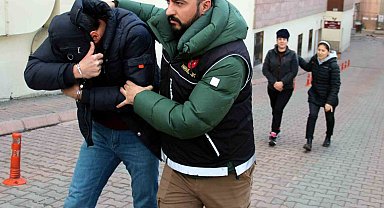 Uyuşturucu Taciri 4 Kişi Adliyede