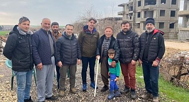 Veterinerler deprem bölgesindeki hayvanlar için seferber oldu