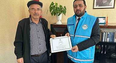 Yardımsever vatandaş hac parasını depremzedeler için bağışladı