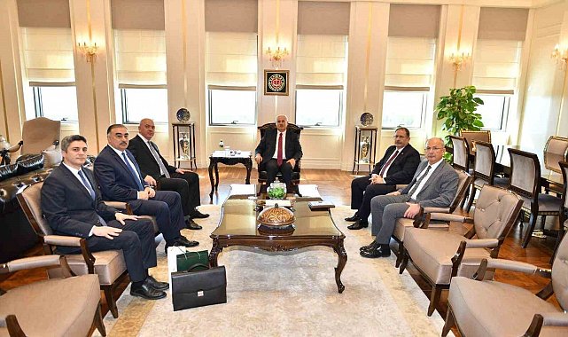 Yargıtay Başkanı Akarca, Azerbaycan Yüksek Mahkemesi İdari Daire Başkanı Mammadov'u kabul etti