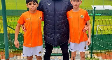 Yiğit Türkkan, Corendon Alanyaspor'a transfer oldu