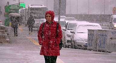 Yozgat'ta kar yağışı etkili oldu