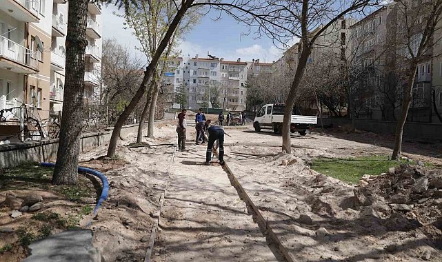 2000 Evler Mahallesi'nde park yenileniyor