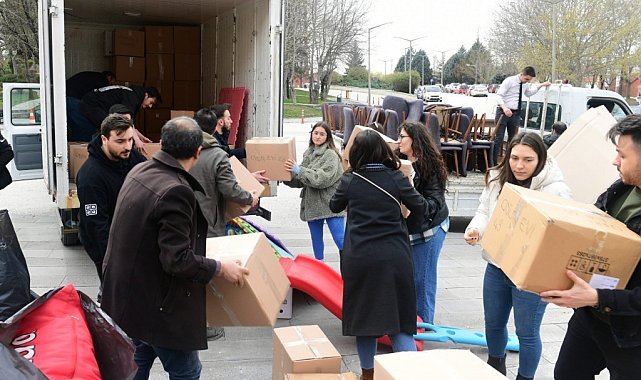'1 Oyuncak 1 Mutluluk Kampanyası' yardımları deprem bölgesine ulaştı