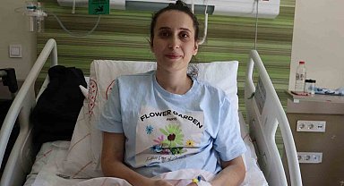 79 gündür tedavisi devam eden depremzede, önce sağlığına sonra kızına kavuşmak istiyor