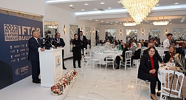 AK Parti Kayseri iftarda buluştu