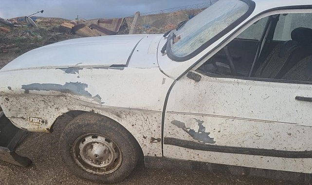 Aksaray'da fırtına ve hortum yıktı geçti