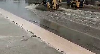 Ankara'da sağanak sonrası sokaklar göle döndü