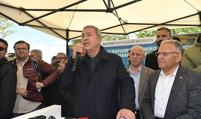Bakan Akar: "Bu güne kadar problemleri çöze çöze geldik, kalan problemleri de inşallah 14 Mayıs'tan sonra çözeceğiz"