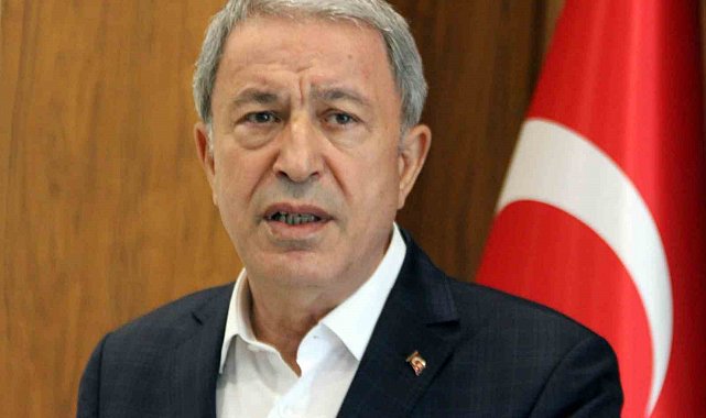 Bakan Akar: "TCG Anadolu 23 Nisan'da Karadeniz'e doğru seyir yapacak"
