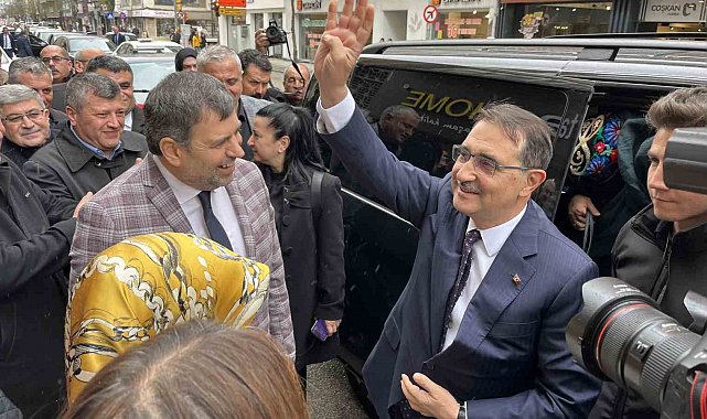 Bakan Dönmez: "Eskişehir'imize lig atlatacağız"