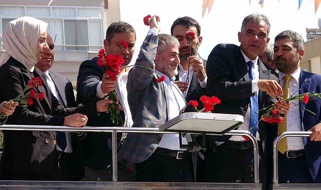 Bakan Nebati: "Hızlı tren ile Gaziantep'e 2 saat 15 dakikada gideceğiz"