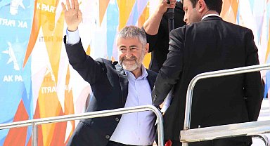 Bakan Nebati: "Togg'u gelin size verelim bir tur atın desek takla ata ata gelirler"