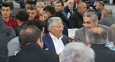 Başkan Büyükkılıç, memurlarla bir araya geldi