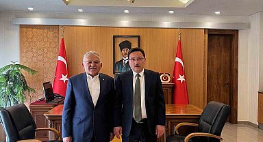 Başkan Büyükkılıç'tan Vali Çiçek'e 'hoş geldiniz' ziyareti