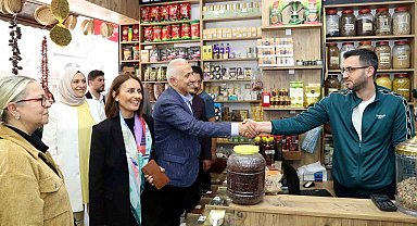 Başkan Gültak, çarşı esnafı ile buluştu