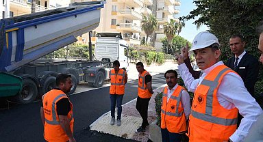 Başkan Özyiğit, yol çalışmalarını inceledi