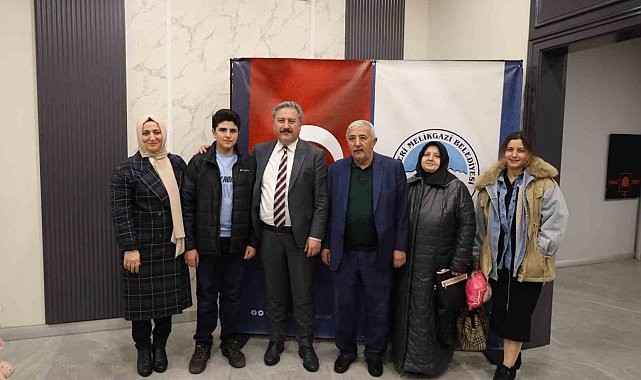Başkan Palancıoğlu, belediye meclis üyeleri ve aileleriyle iftarda buluştu